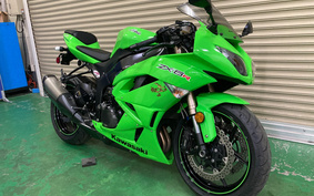 KAWASAKI NINJA ZX-6R 2009 ZX4R1X