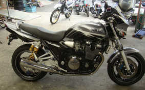 YAMAHA XJR1300 2002 RP03J