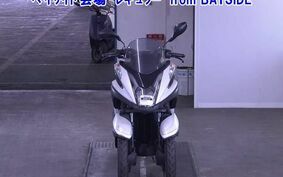 YAMAHA TRICITY 125 SE82J