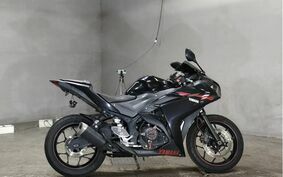 YAMAHA YZF-R25 RG10J