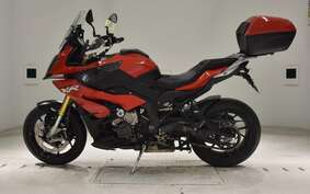 BMW S1000XR 2016