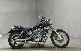 YAMAHA VIRAGO 250 3DM