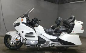 HONDA GL 1800 GOLD WING 2012 SC68