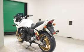 HONDA CB400 SUPER BOLDOR VTEC A 2013 NC42