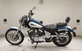 YAMAHA VIRAGO 250 3DM