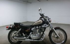 YAMAHA VIRAGO 250 3DM