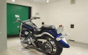 YAMAHA XV1900 ROADLINER 2014 VP21