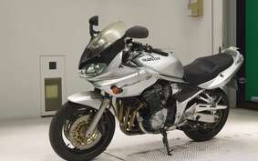 SUZUKI BANDIT 1200 S 2002 GV77A