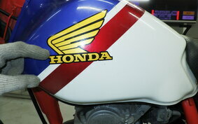 HONDA FTR223 MC34