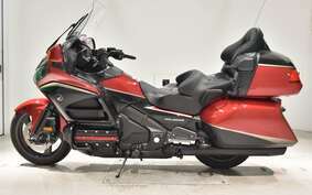 HONDA GL 1800 GOLD WING SE 2015 SC68