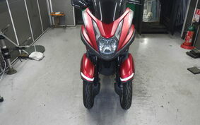 YAMAHA TRICITY 125 SE82J