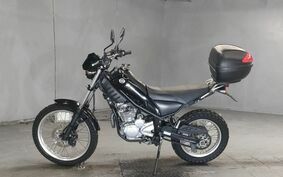 YAMAHA TRICKER DG16J