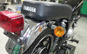 YAMAHA YB125SP