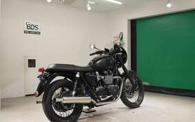 TRIUMPH BONNEVILLE T100 2016