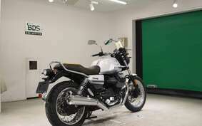 MOTO GUZZI V7 SPECIAL 2021