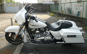 HARLEY FLHX Street Glide 2011 KB4