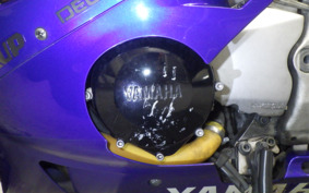 YAMAHA YZF-R1 2000