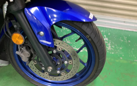 YAMAHA YZF-R25 ABS RG10J