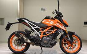 KTM 390 DUKE 2018 JPJ40