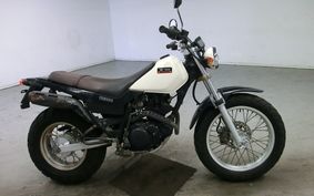 YAMAHA TW225 DG09J