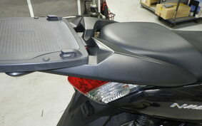 YAMAHA N-MAX SE86J