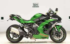 KAWASAKI NINJA H2 SX SE 2018 ZXT02A