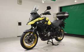 SUZUKI DL650 ( V-Strom 650 ) 2021 C733A