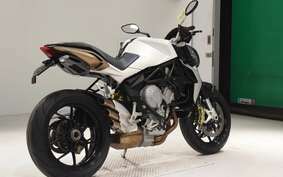 MV AGUSTA BRUTALE 675 2013