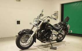 YAMAHA DRAGSTAR 400 CLASSIC 2003 VH01J