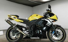 YAMAHA YZF-R6 2003 RJ05