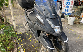 YAMAHA TRICITY 125 SE82J