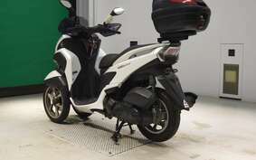 YAMAHA TRICITY 125 SE82J