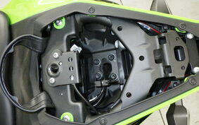 KAWASAKI ZX-25R ZX250E