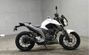 YAMAHA FZS25 RG69