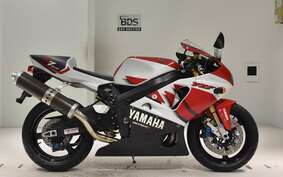 YAMAHA YZF-R7 2000