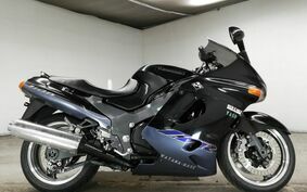 KAWASAKI ZZ1100 NINJA 2000 ZXT10D