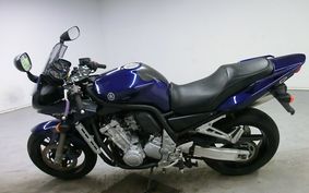 YAMAHA FZS1000 FAZER 2002 RN06