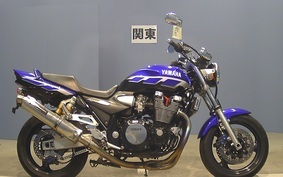 YAMAHA XJR1300 2000 RP03J