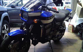 KAWASAKI ZRX1200 R 2002 ZRT20A018370