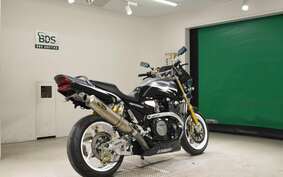 YAMAHA XJR1300 2002 RP03J