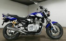 YAMAHA XJR1300 2001 RP02