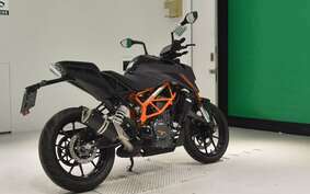 KTM 390 DUKE 2024