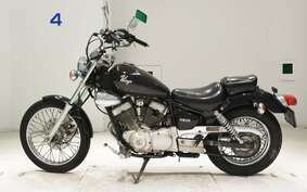 YAMAHA VIRAGO 250 3DM