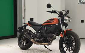 DUCATI SCRAMBLER SIXTY2 2016