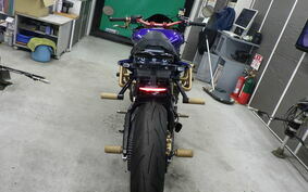 YAMAHA YZF-R6 2008