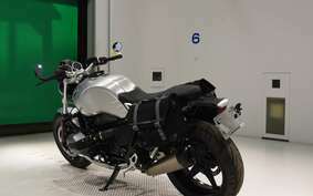 BMW R NINE T PURE 2023