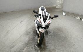 YAMAHA YZF-R125 RE06