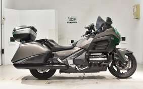 HONDA GL 1800 GOLD WING F6B 2015 SC68