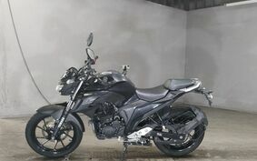 YAMAHA FZ25 RG42