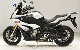 BMW S1000XR 2015